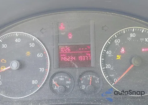 2007 Volkswagen Rabbit 2-Door из США, поврежденный, VIN WVWAR71K37W107182